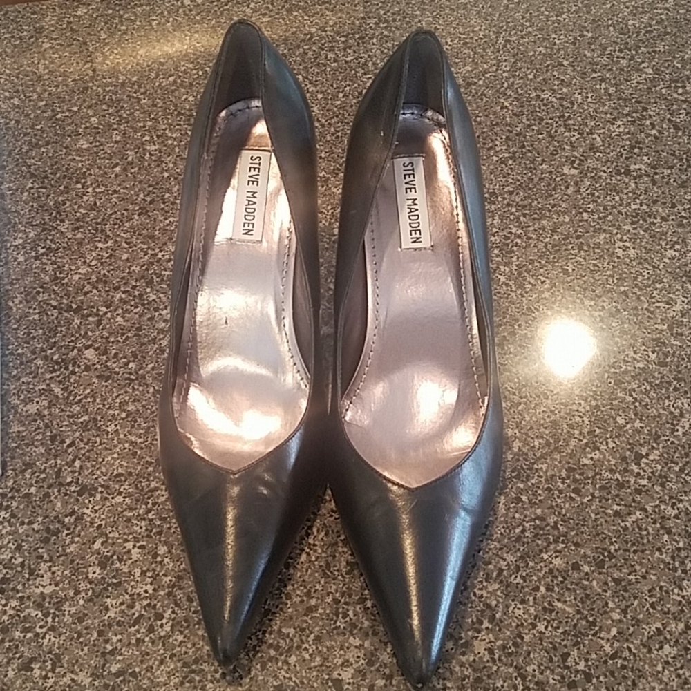 Steve Madden size 11 pumps